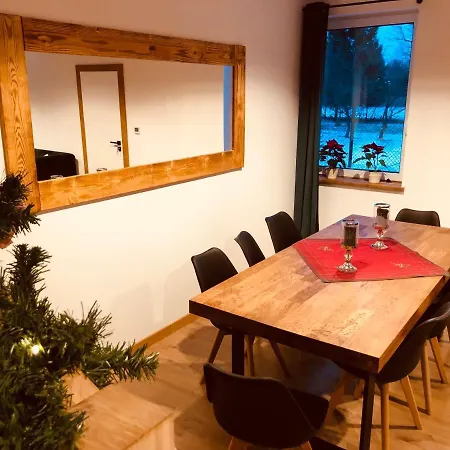 Przy Ogrodach 펜션 *