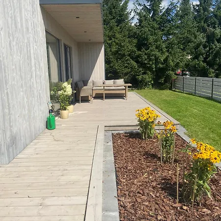 Przy Ogrodach 펜션 *